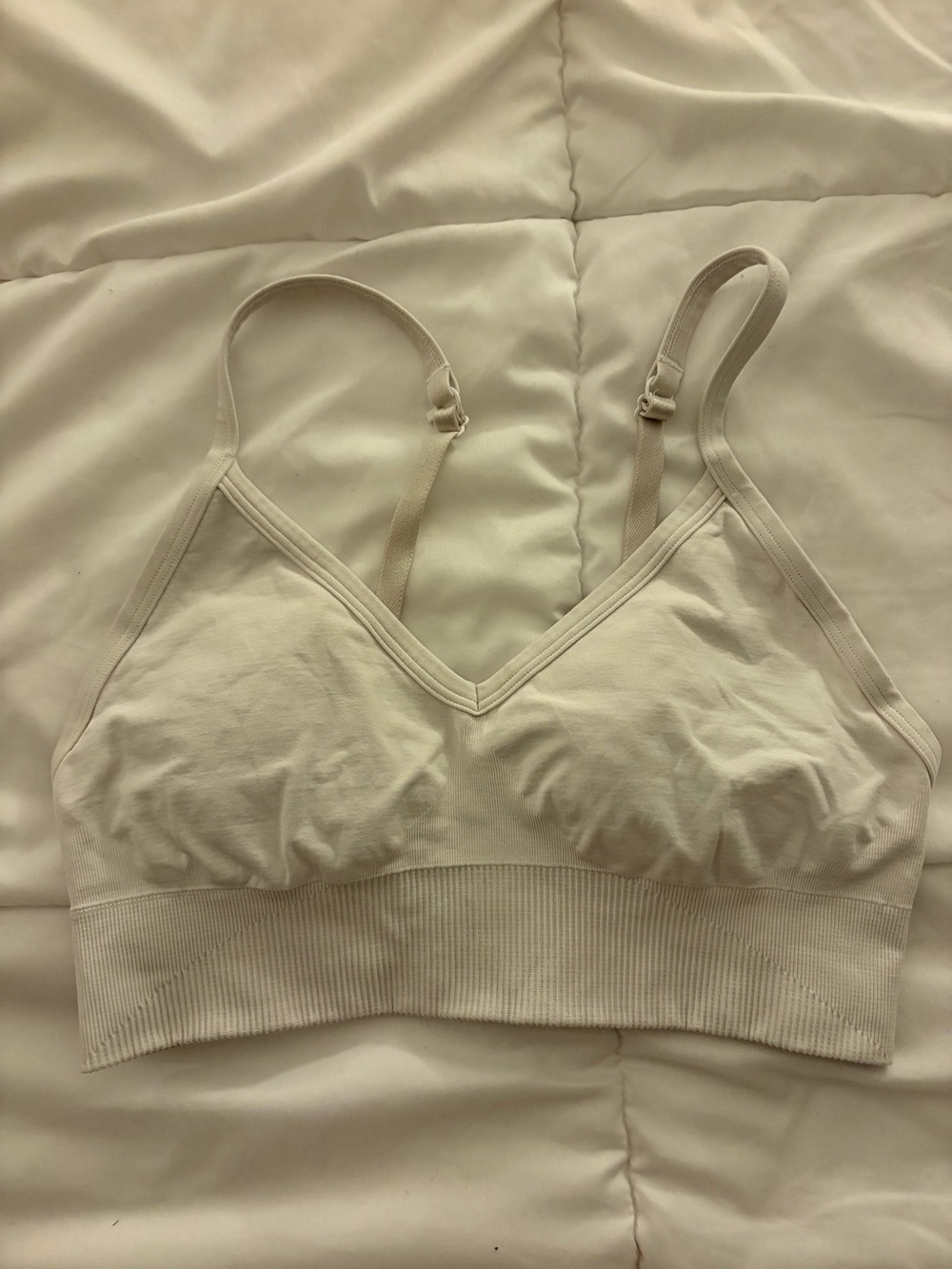 Lululemon Bra - no pads